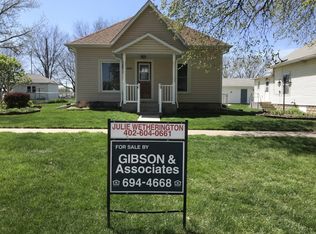 1009 15th St, Aurora, NE 68818