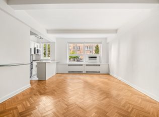 333 W 57th St APT 201, New York, NY 10019