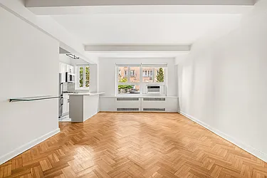 333 West 57th Street #201 image 1 of 7