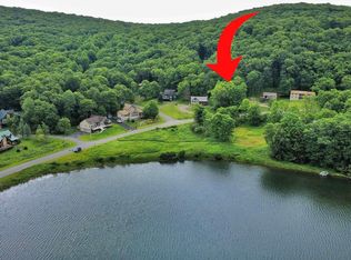 2 E Alpine Dr, Terra Alta, WV 26764