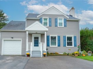 231 Hinchey Rd, Rochester, NY 14624