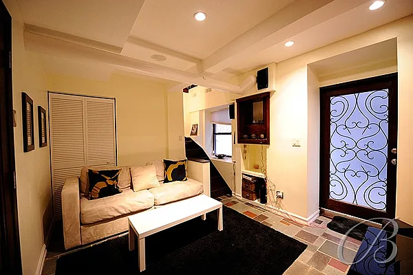 Rented by Bellmarc Realty | media 30