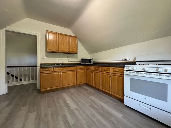 6504 Lincoln Dr #A109