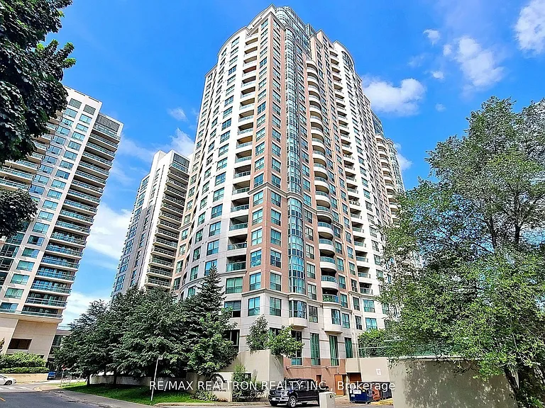 7 Lorraine Dr #2009 — Photo 2