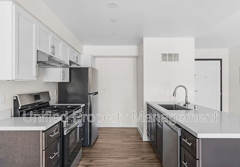 4364 Alabama St #302 — Photo 2