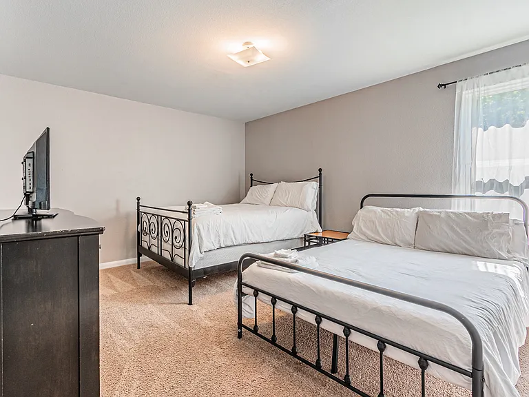 1313 Briercrest Dr — Photo 50