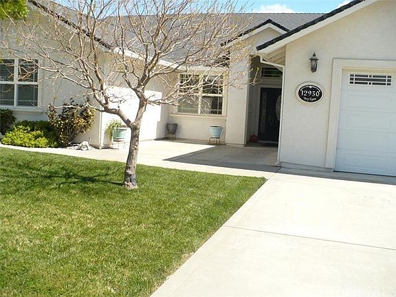 3rd image of 12930 Ivy Ln