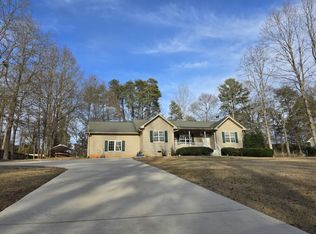 218 Meldau Rd, Seneca, SC 29678
