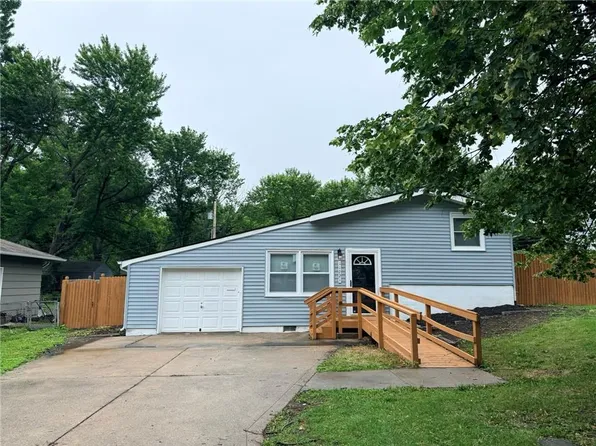11221 Herrick Ave, Kansas City, MO 64134
