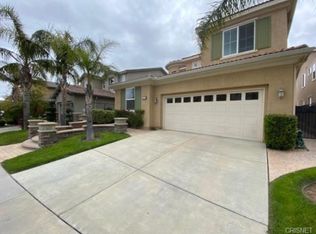 11445 Santini Ln, Northridge, CA 91326