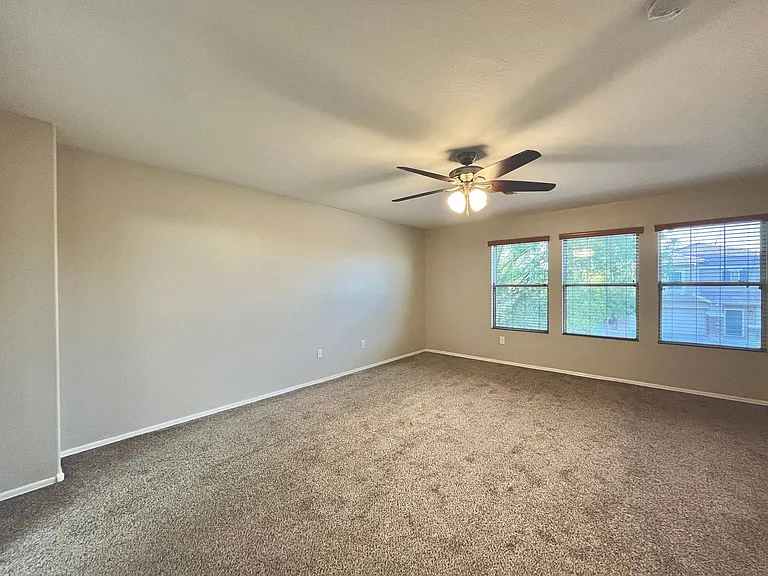 7253 W State Ave — Photo 18