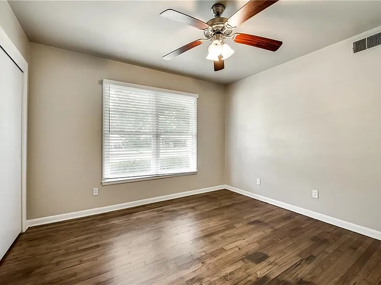 1601 Larkspur Dr — Photo 15