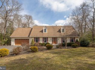 31 Falcon Dr, Southampton, NJ 08088