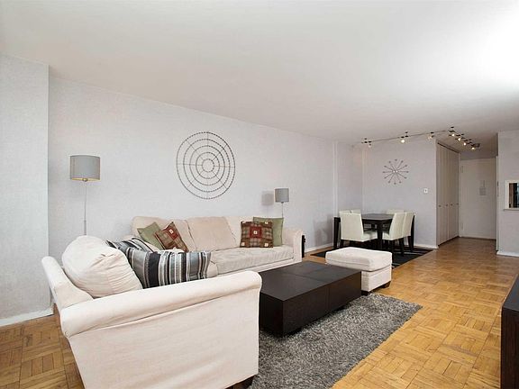 3rd image of 125-10 Queens Blvd #1902