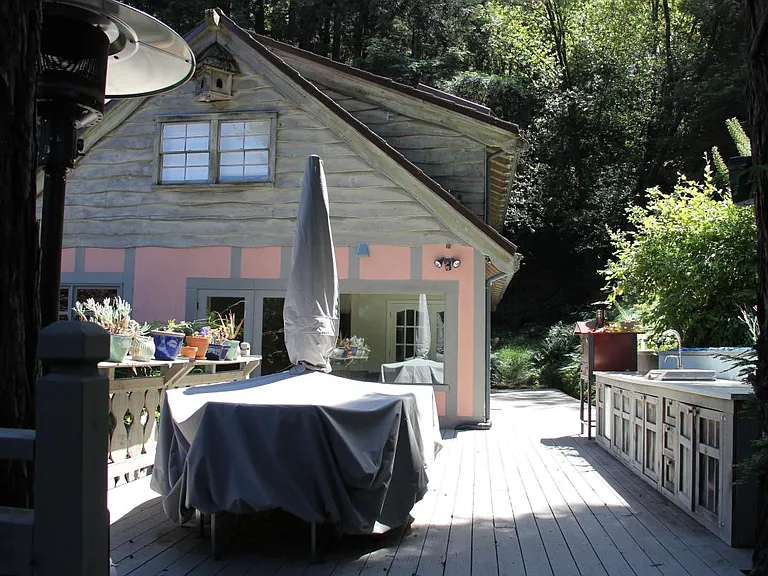 7 Tartan Rd — Photo 2