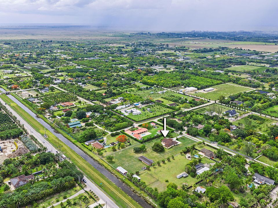 1st image of 19340 SW 190th Street