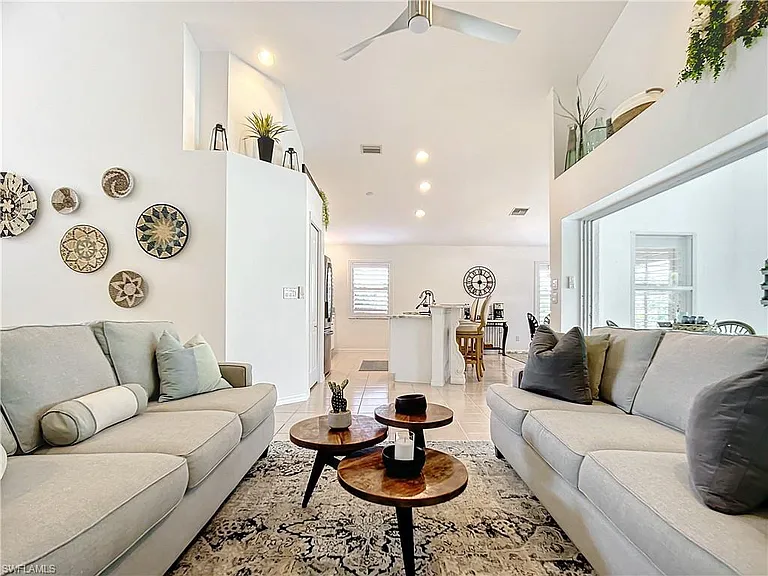 8452 Indian Wells Way — Photo 9