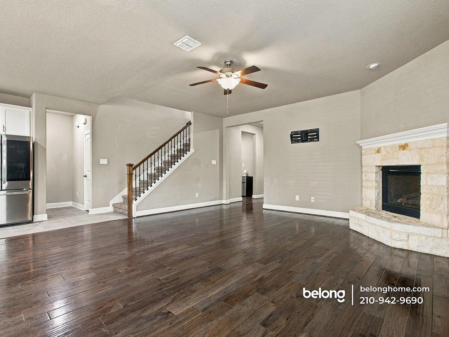 5 bed, 4.0 bath, 3350 sqft, $2,525 — Photo 4