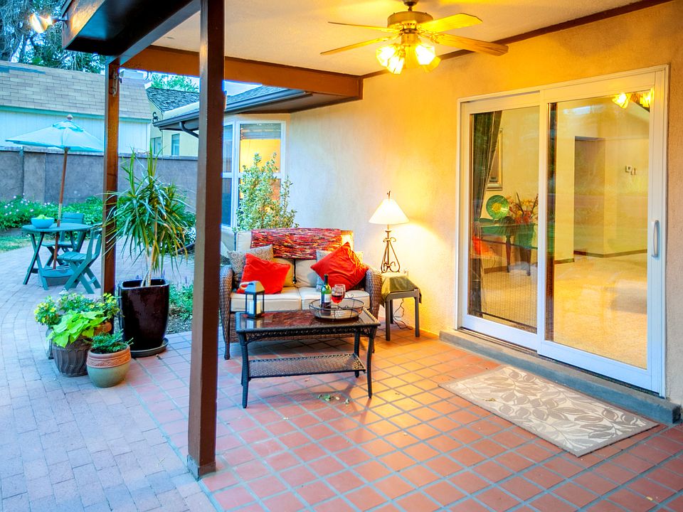 2nd image of 9421 Tasco Dr NE