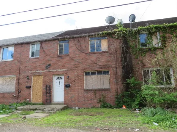 3104 Miles Ave, Clairton, PA 15025