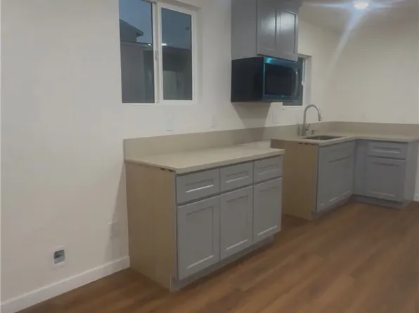 5567 Olive Ave, Long Beach, CA 90805