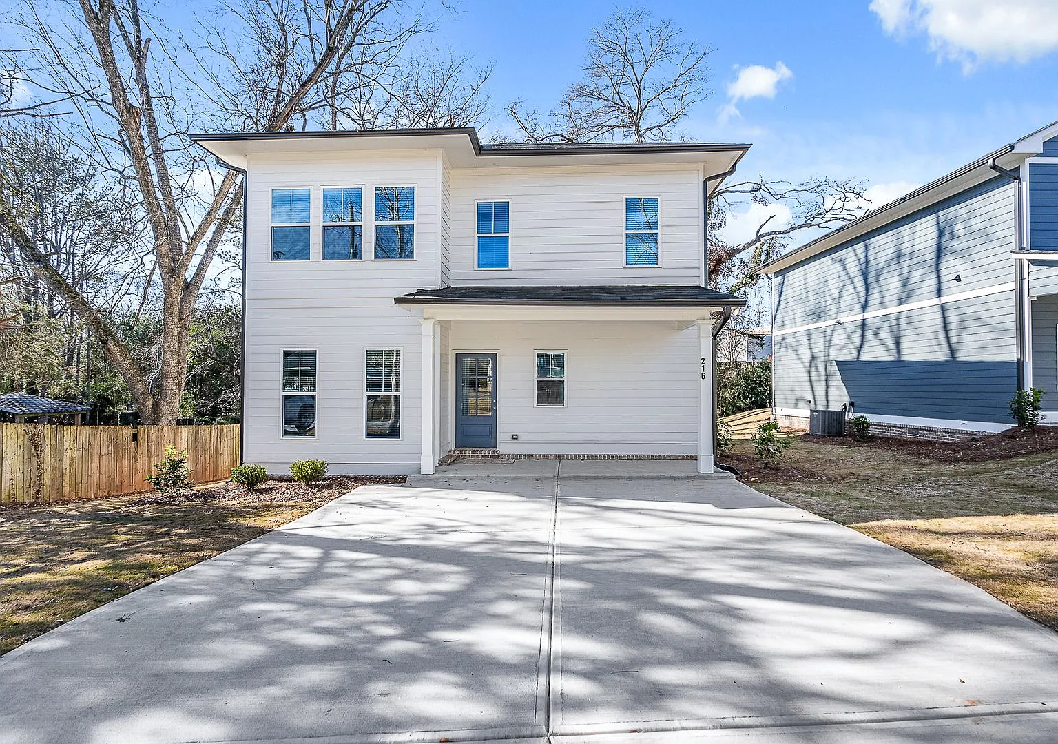 Newer Construction Near Downtown Athens — Photo 1