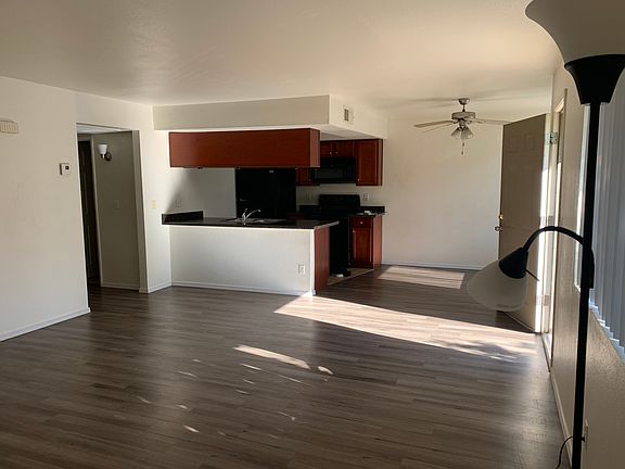 3rd image of 1232 N 85th Pl