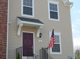 16 Baltic Ln, Ranson, WV 25438