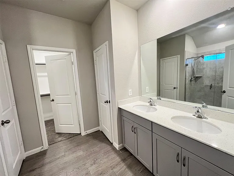 27103 Blue Pool Dr — Photo 18