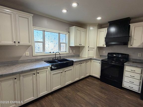 4th image of 9081B Fellowship Rd