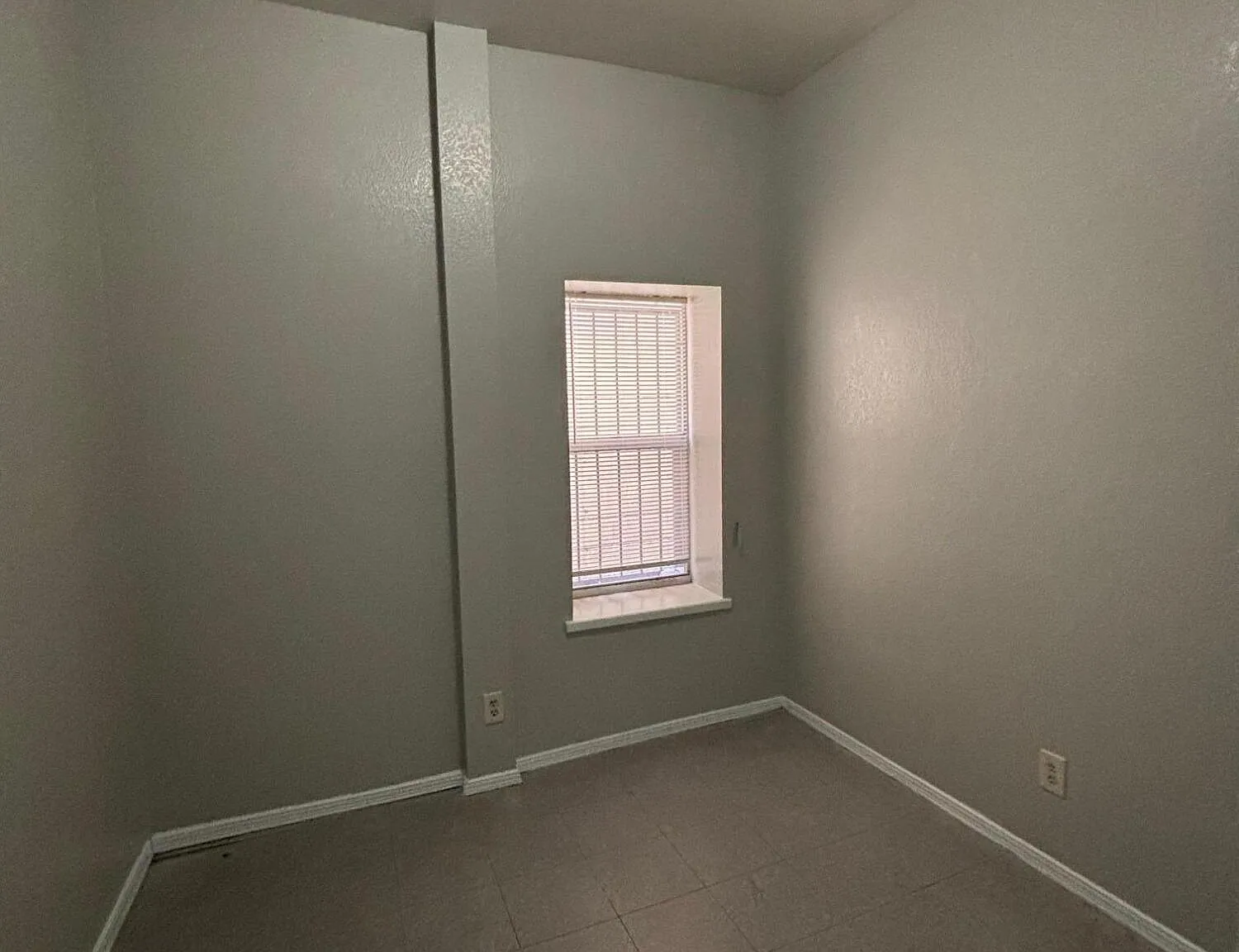 2 bed, 550 sqft, $780 — Photo 3