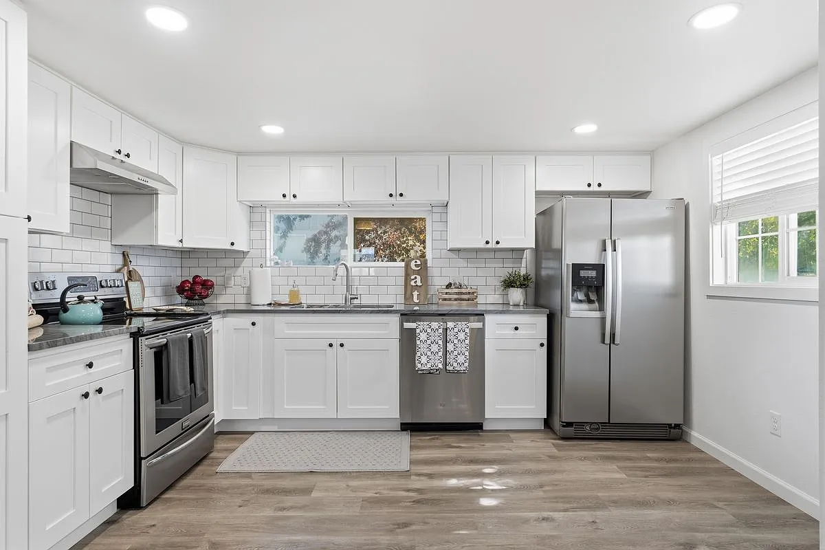 2 bed, 1.0 bath, 609 sqft, $1,725 — Photo 3