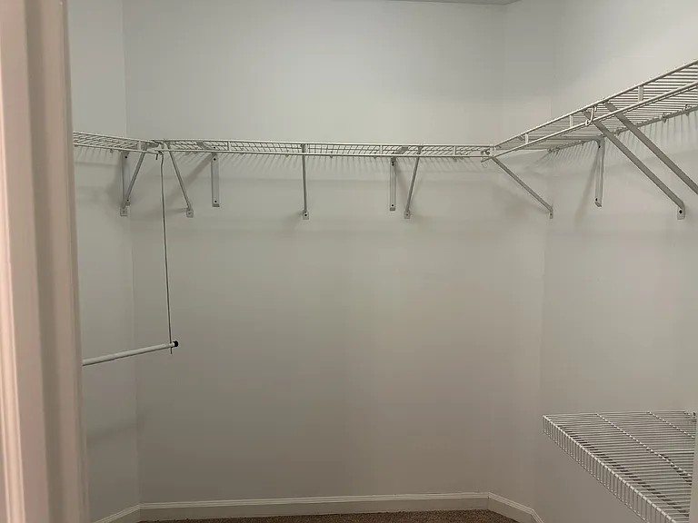 7686 Briarstone Ln — Photo 15