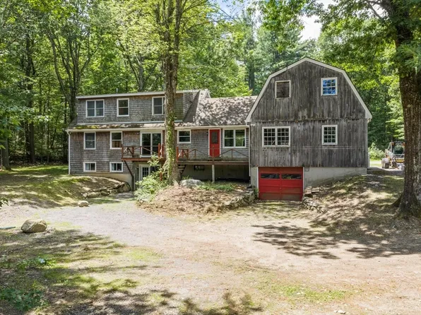 9 Laurel Ln, Princeton, MA 01541