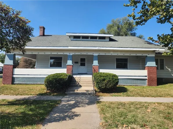 212 S Daviess St, Gallatin, MO 64640