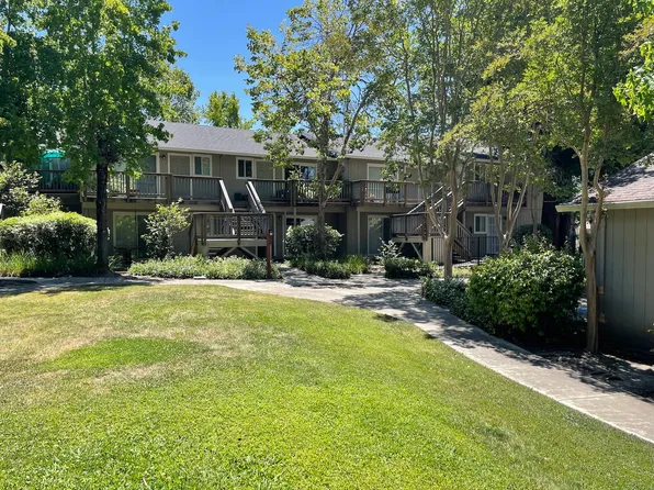 North Dutton Place Apartments