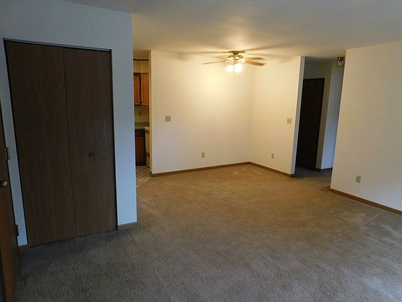 4th image of 261-271 Oakwood Ave #261-05