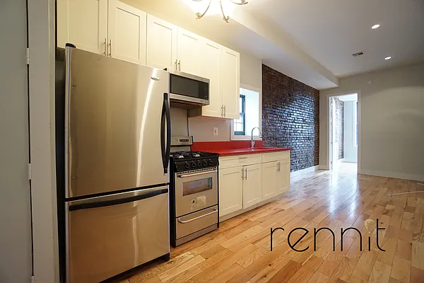 Rented by Rennit Inc. | media 3