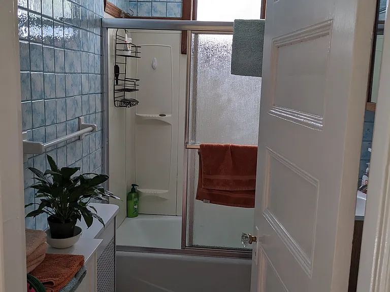 31 Rexhame St #2 — Photo 4