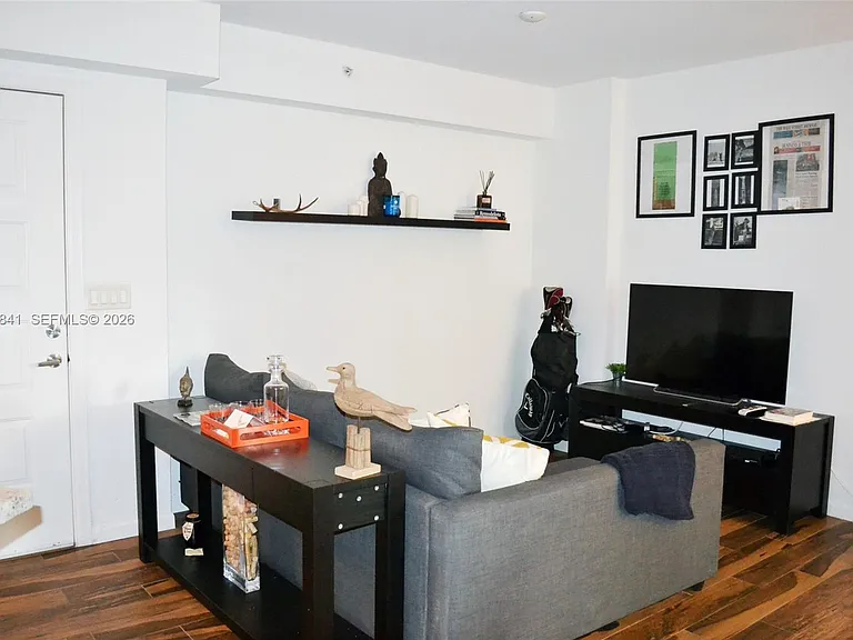 1830 Radius Dr #317 — Photo 3