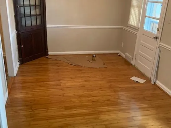 8 Paynter Dr, Wilmington, DE 19809