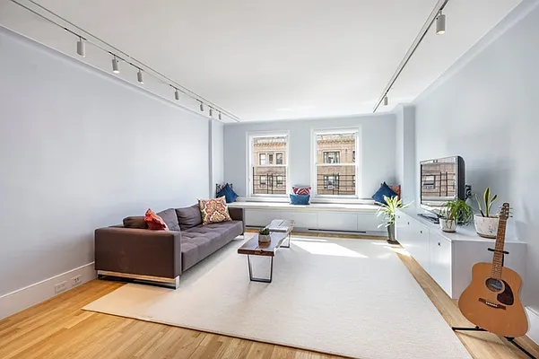 Rented by Brown Harris Stevens | media 20