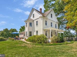 2090 Clearview Dr, Owings, MD 20736