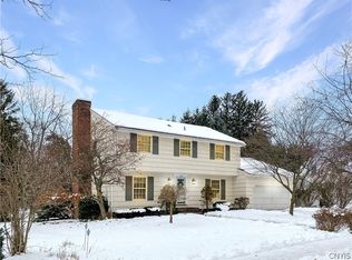 606 Oakwood St, Fayetteville, NY 13066