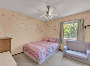 6812 Burdett Way, Sacramento, CA