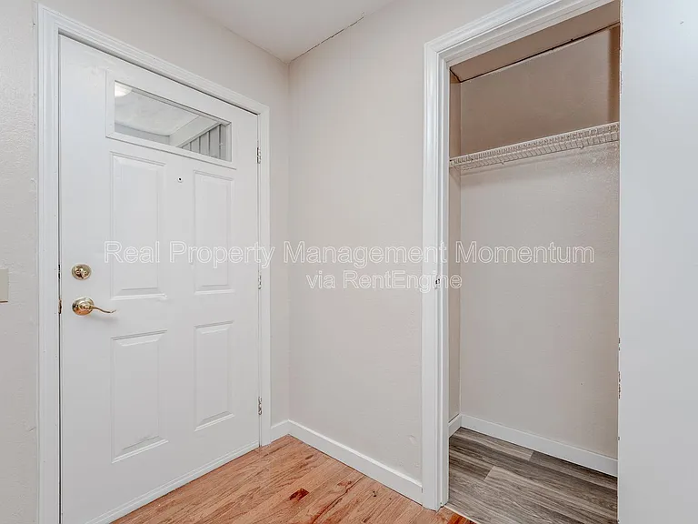 1118 W Fairplay St #A — Photo 22