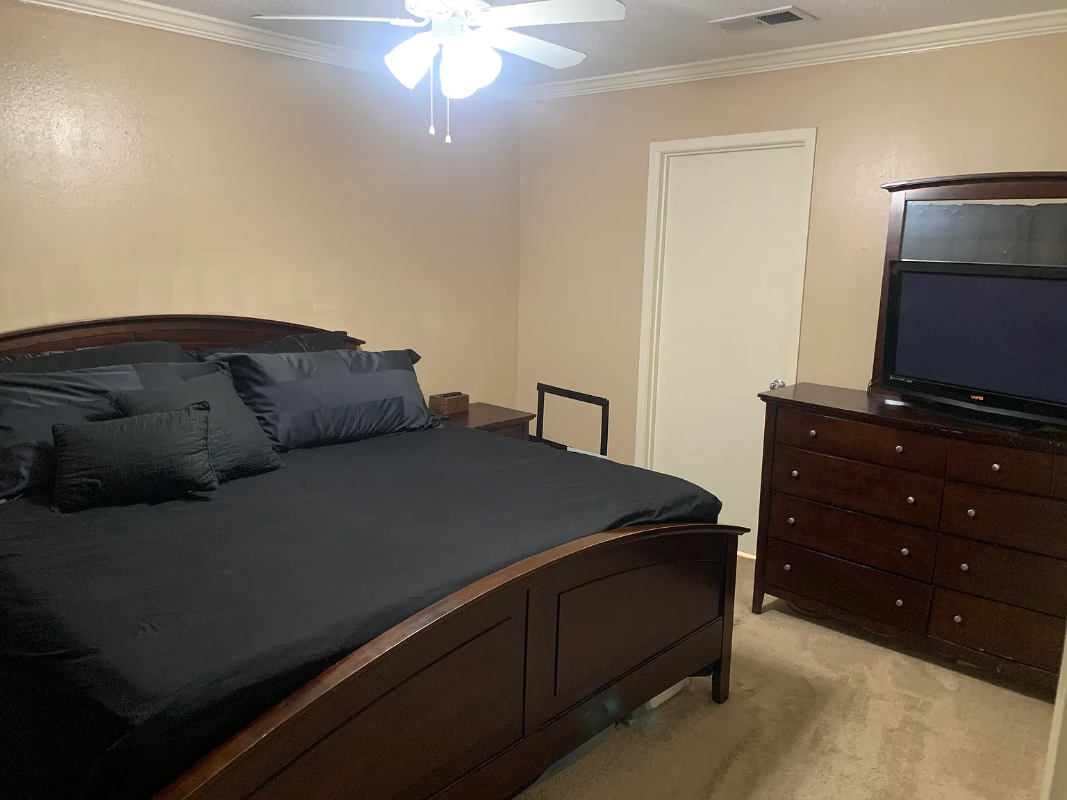 1 bed, 668 sqft, $1,500 — Photo 4