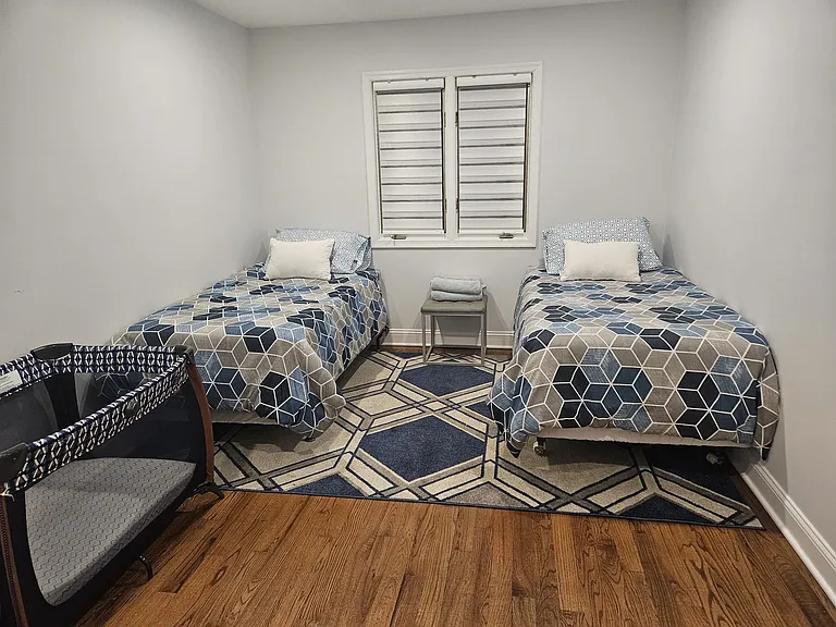 804 Columbia Rd — Photo 30