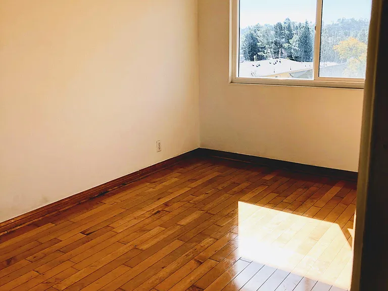 3335 Rowena Ave #6 — Photo 9