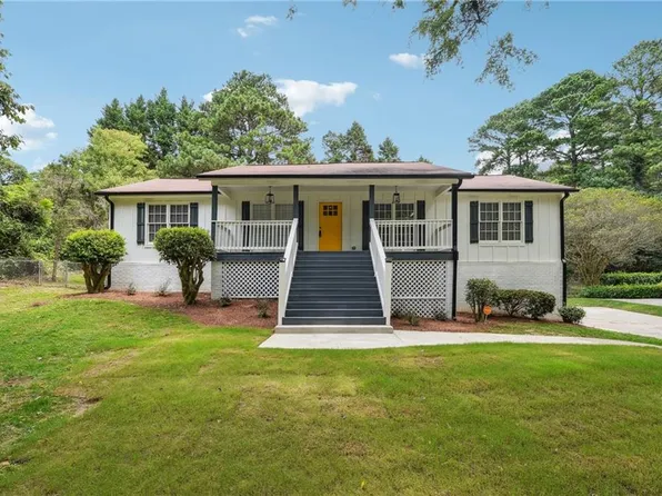 5345 Cumberland Way, Stone Mountain, GA 30087